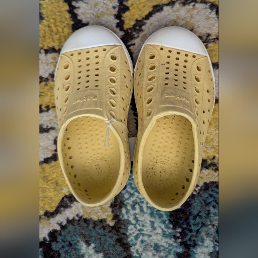 Native Jefferson Shoe C6 yellow